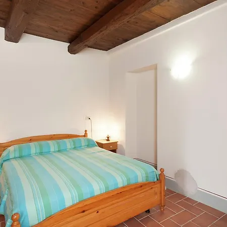 Апартаменты Cozy In Emilia-romagna With Barbeque